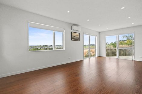 Photo of property in 34 Harvest Avenue, Orewa, 0931