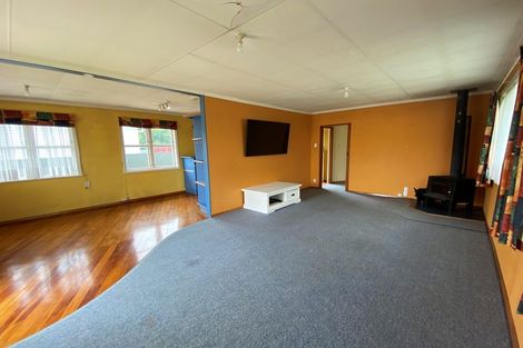 Photo of property in 11 Claudius Street, Dannevirke, 4930