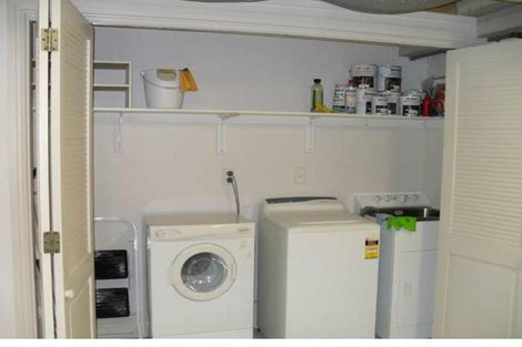 Photo of property in 154 Tinakori Road, Thorndon, Wellington, 6011