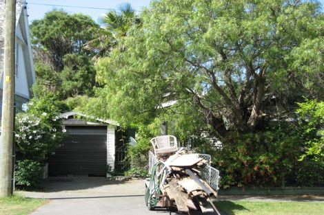 Photo of property in 13 Nayland Street, Sumner, Christchurch, 8081