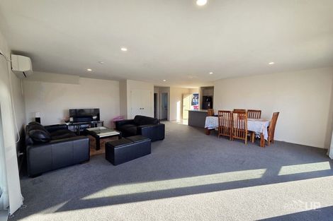 Photo of property in 50 Black Beech Crescent, Takanini, 2110