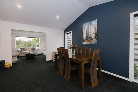 Photo of property in 22a La Lena Grove, Fitzherbert, Palmerston North, 4410