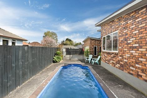 Photo of property in 31a Montgomery Crescent, Bader, Hamilton, 3206