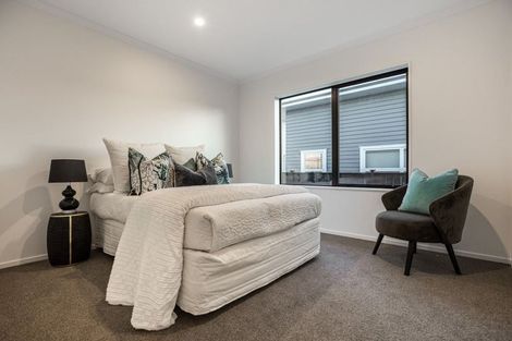 Photo of property in 18 Kuku Avenue, Red Beach, 0932