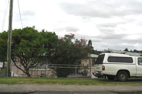 Photo of property in 16 Saffron Street, Birkdale, Auckland, 0626