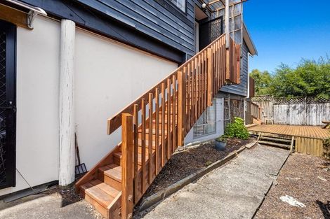 Photo of property in 1/9a Kitewao Street, Northcote, Auckland, 0627