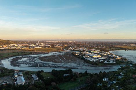Photo of property in 101 Cannon Hill Crescent, Mount Pleasant, Christchurch, 8081