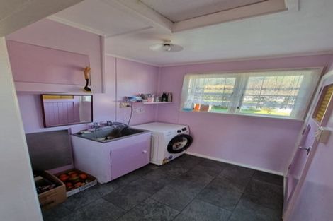 Photo of property in 46 Godley Street, Waiwhetu, Lower Hutt, 5010