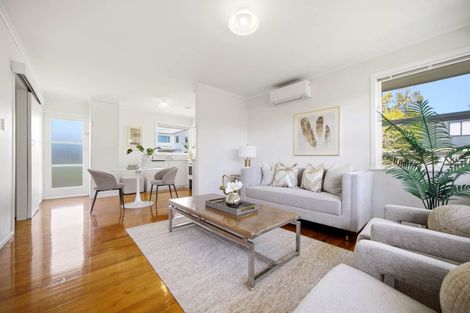 Photo of property in 18 Alma Road, Milford, Auckland, 0620