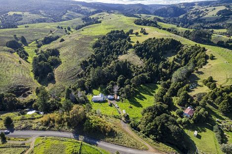 Photo of property in 393 Katui Road, Donnellys Crossing, Dargaville, 0379