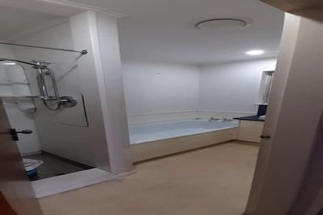 Photo of property in 22 Indiana Grove, Totara Park, Upper Hutt, 5018