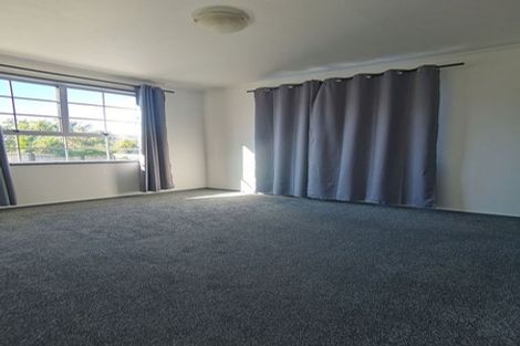 Photo of property in 31 Lyren Place, Half Moon Bay, Auckland, 2012