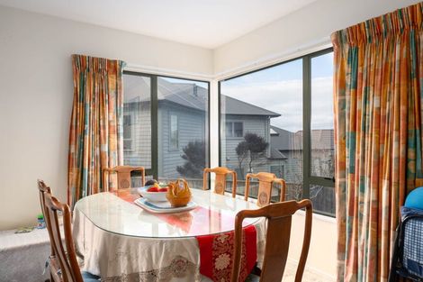 Photo of property in 16 Waverton Terrace, Churton Park, Wellington, 6037