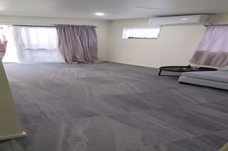 Photo of property in 39a Evelyn Road, Cockle Bay, Auckland, 2014