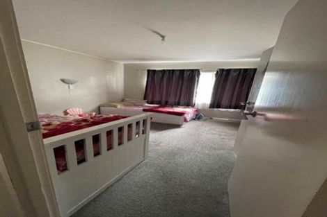 Photo of property in 21 Rotoiti Avenue, Pakuranga Heights, Auckland, 2010