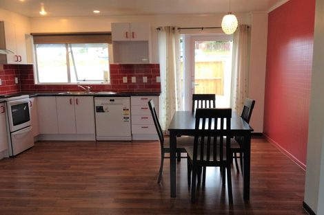 Photo of property in 7 Hollydale Grove, Churton Park, Wellington, 6037