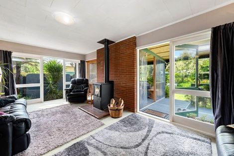 Photo of property in 65a Robinson Avenue, Holdens Bay, Rotorua, 3010