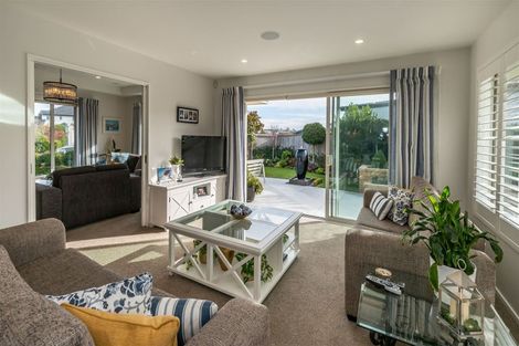 Photo of property in 61 Westpark Drive, Burnside, Christchurch, 8053
