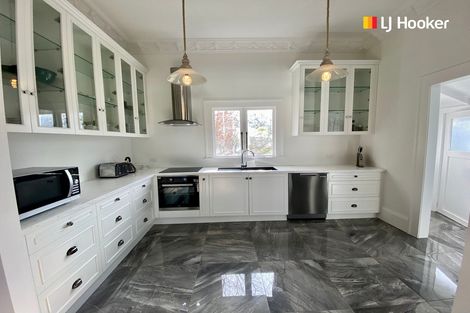 Photo of property in 10 Moana Crescent, Musselburgh, Dunedin, 9013