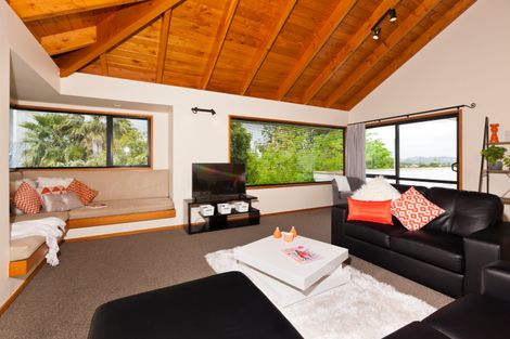 Photo of property in 9 Saint Andrews Place, Te Kamo, Whangarei, 0112