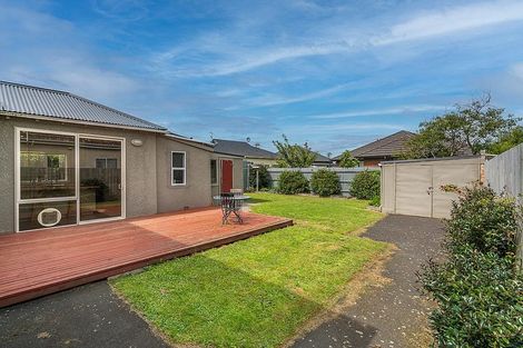 Photo of property in 5 Hargest Crescent, Saint Kilda, Dunedin, 9012