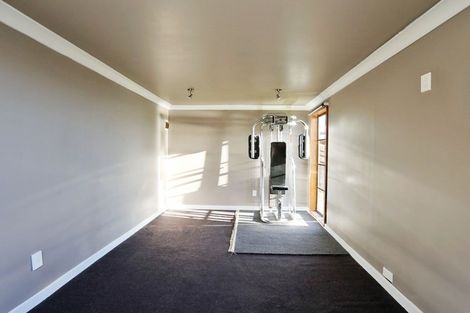 Photo of property in 10 Raymond Street, Bluff, 9814