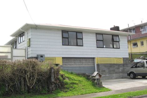 Photo of property in 22a Cameron Street, Waitara, 4320