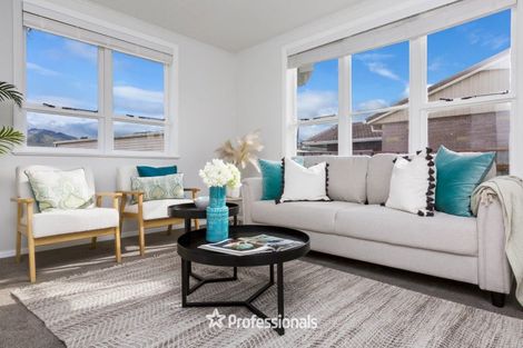 Photo of property in 52 Mary Crescent, Elderslea, Upper Hutt, 5018