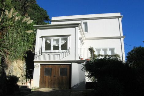 Photo of property in 28 Kowhai Street, Eastbourne, Lower Hutt, 5013