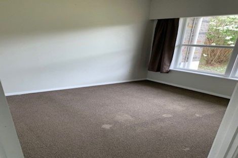 Photo of property in 2/14 Westwell Road, Belmont, Auckland, 0622