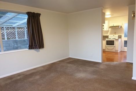 Photo of property in 3/3 Vella Street, Titahi Bay, Porirua, 5022