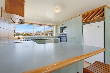 Photo of property in 10 Chatswood Place, Rototuna, Hamilton, 3210