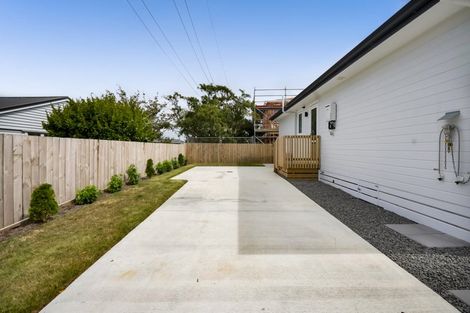 Photo of property in 16 Holford Street, Westown, New Plymouth, 4310