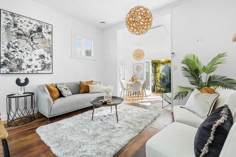 Photo of property in 109 Constable Street, Newtown, Wellington, 6021