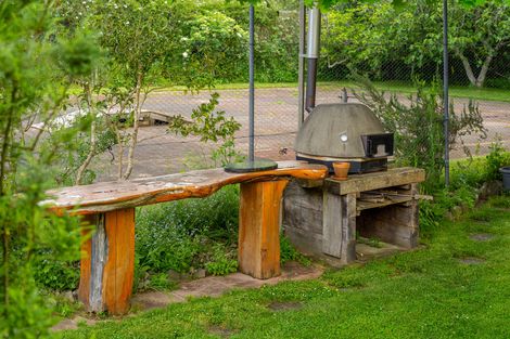 Photo of property in 24 Lincoln Road, Carterton, 5713