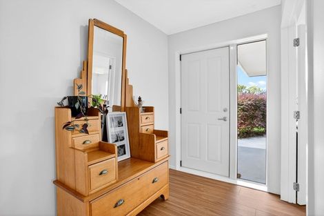 Photo of property in 1014 South Head Road, South Head, Helensville, 0874