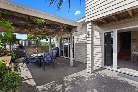 Photo of property in 18 Ocean View Road, Coastlands, Whakatane, 3120