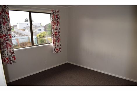 Photo of property in 13 Poutini Place, Manurewa, Auckland, 2102