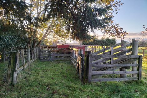 Photo of property in 1440 Martinborough Masterton Road, Gladstone, Masterton, 5884