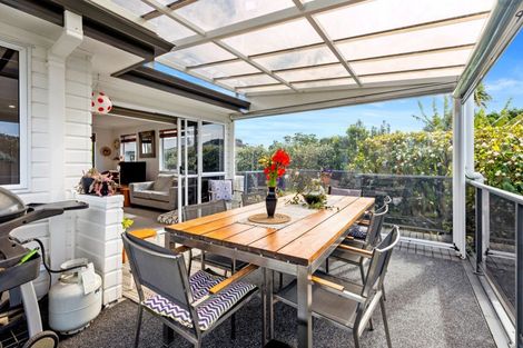 Photo of property in 141 Oceanview Road, Mount Maunganui, 3116