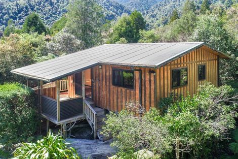 Photo of property in 304 Mokihinui Preserve, Seddonville, Westport, 7891