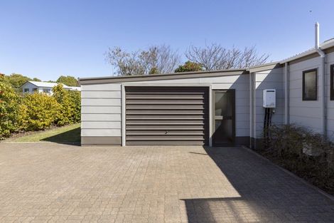 Photo of property in 5 Kempton Place, Richmond Heights, Taupo, 3330