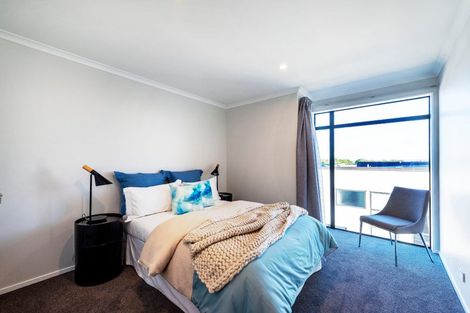 Photo of property in 89 Glidepath Road, Hobsonville, Auckland, 0616