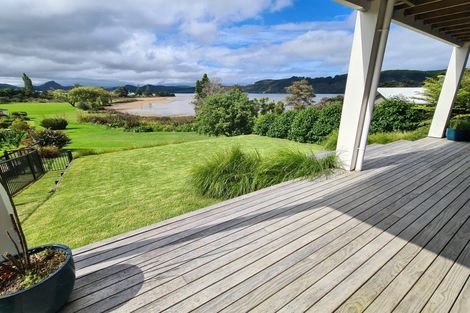Photo of property in 104 Tukere Drive, Whangamata, 3620