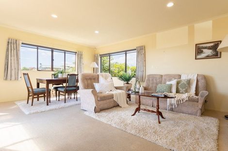 Photo of property in 175 Weggery Drive, Waikanae Beach, Waikanae, 5036