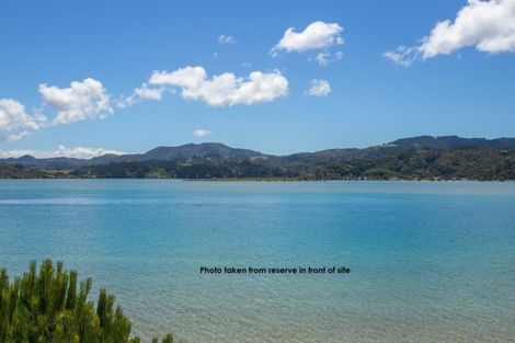 Photo of property in 275 Omaha Drive, Omaha, 0986