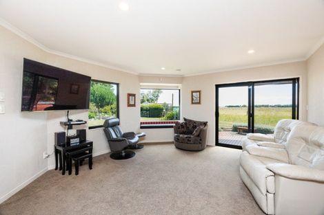 Photo of property in 1371 Kairanga Bunnythorpe Road, Kairanga, Palmerston North, 4475