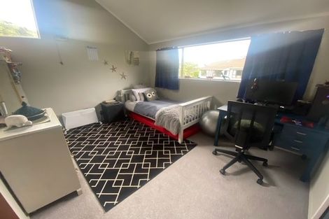 Photo of property in 70a Amapur Drive, Khandallah, Wellington, 6035