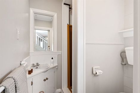 Photo of property in 12 Glamis Place, Cashmere, Christchurch, 8022