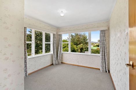 Photo of property in 8 Pembroke Street, Westown, New Plymouth, 4310